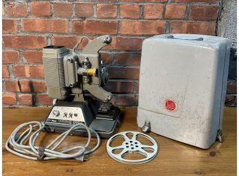 Vintage De Jua Model 750-B Projector