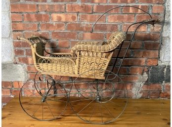 Antique Victorian Wicker Wagon