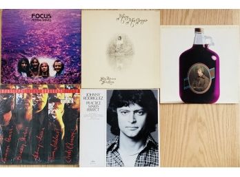 5 Albums Johnny Rodriguez, Focus Moving Waves, Mary MacGregor, Bobby Goldsboro And Horslips Allens