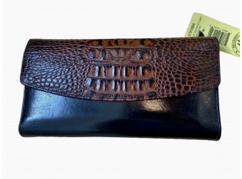 New Brahmin Beautiful Soft All Leather Clutch Checkbook Wallet Unusal