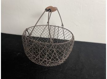 Wired Fruit Basket
