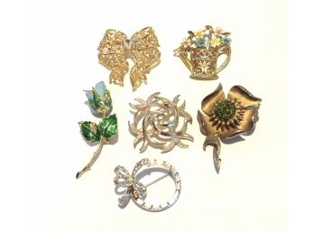 Signed Brooch Pin Jewelry