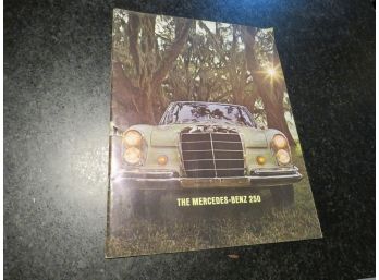 1966 Mercedes Benz Brochure Model 250