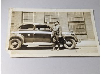 New Britain Police Office With Car 1935