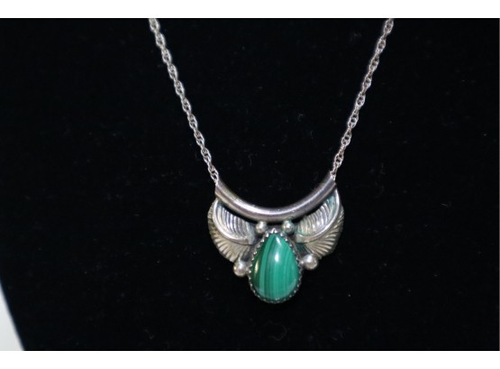 925 Sterling Silver With Malachite Necklace Signed 'ES'