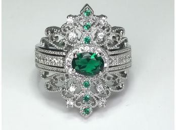 WOW ! Amazing Fancy 925 / Sterling Silver Filigree Ring With Emeralds & Sparkling White Sapphires - WOW !