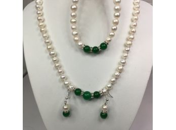 Lovely Brand New Cultured Baroque Pearl & Jade Bead Necklace, Bracelet & Earring Set With 925 Sterling Mounts