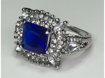 Wonderful 925 / Sterling Silver Ring With Blue And White Sapphires - Very Pretty Ring - Brand New - Never Worn