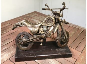 Absolutely Incredible - Mancave Folk Art Motorcycle - Completely Hand Made Of Scrap Metal And Junkyard Parts !