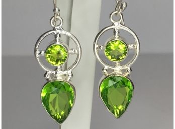 Lovely 925 / Sterling Silver Earrings With Faceted Round & Teardrop Peridot - Very Pretty - New Never Worn