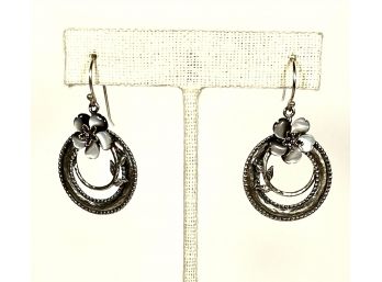 Sterling Silver Pierced Earrings W Mother Of Pearl Flower Hoops