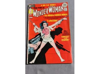 DC Wonder Woman #196 - 1971 -25 Cent Cover