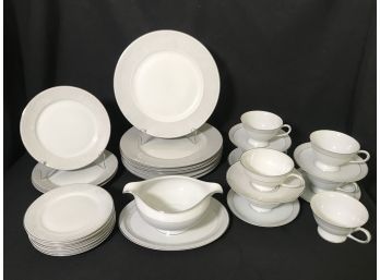 21pc Rosenthal China Set With 9PC Added Coordinating Cups/Saucers By Meito Fine China Japan