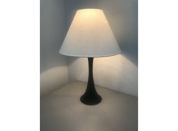 Metal Base Minimalist Lamp In Matte Black With White Linen Shade, 24'H