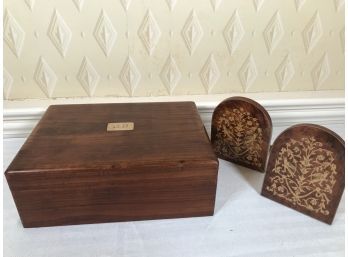 Vintage 1950s Walnut Humidor And Italian Marquetry Wooden Folding Bookends