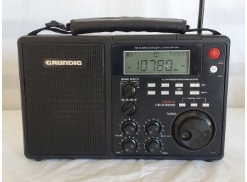 Grundig Model S450DLX Field Radio - FM Stereo / AM Dual Conversion Shortwave Portable Radio -