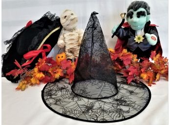 Mummy And Dracula Doll And Two Women's Costume Hats (lot 3)