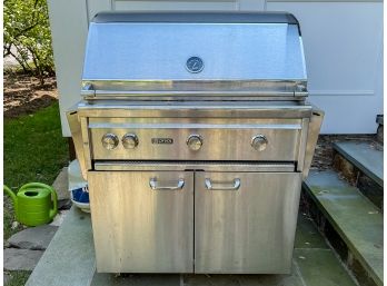 Lynx Grill With Cover And All Accessories