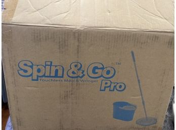 Spin & Go Touchless Mop & Wringer