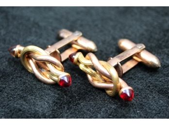 Amazing Pair Of Twisted Gold Vintage Cuff Links