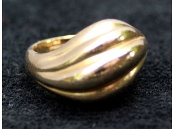 Vintage 14K Gold Swirl Ring Weighs 7 Grams