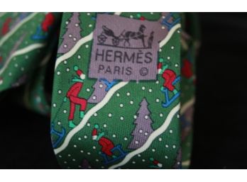 Rare Silk Vintage HERMES Snow Scene Tie With Green, Red & Black, #7231UA