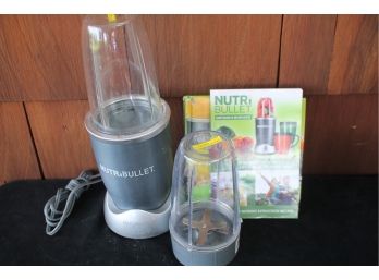 NUTRIBULLET System With Books & Instructions
