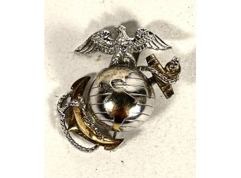 Vintage US Navy Pin Eagle Globe Anchor