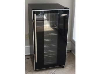 Haier Wine Cooler, Refrigerator Model #HVD942E-3S