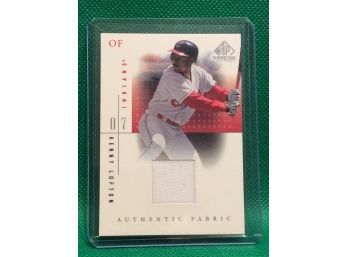 2001 Upper Deck SP Game Used Kenny Lofton Jersey Relic Card