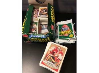 1990 Fleer Football Cards In Box