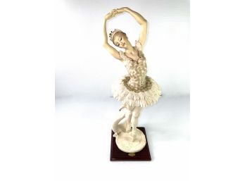 Giuseppe Armani Florence Italian Statue- Ballerina