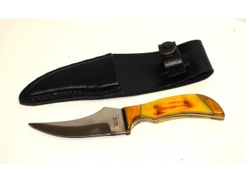8 Inch Curved Bladed Knife With Sheath
