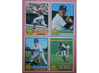 (4) 1976 Topps Baseball Cards, Carew, Morgan, Bench, & Bonds