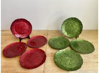 Absolutely Gorgeous Red & Green Holiday Plates
