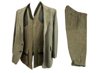 A Wool Tweed 3 Piece Shooting Suit By Beaver Of Bolton - Men's - Coat, Waistcoat And Breeks