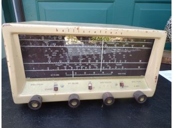 Old Halli Crafters Radio Model 38EB