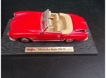 Die Cast Maisto Mercedes Benz 1955 Convertible
