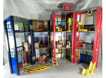 Kid Craft Fire Station Play Set