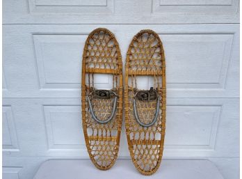Pair Of Vermont Tubbs Wood Snowshoes