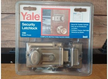 Yale Security Latch Lock V80 Scovill Brand New In Sealed Package