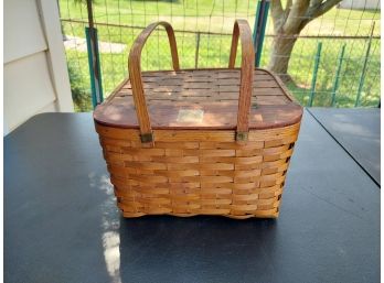 Awesome Vintage Pie Basket With Original Pie Insert Included