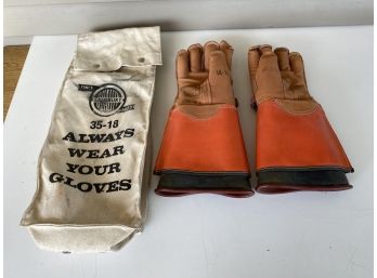 Vintage W.H. Salisbury & Co. Rubber Linemen's Electrical Gloves  And Canvas Bag. Never Used.