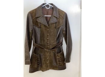 Vintage 1970s Retro Women's Belted Brown Suede And Lined Leather Jacket. Leathercraft Process Of America.