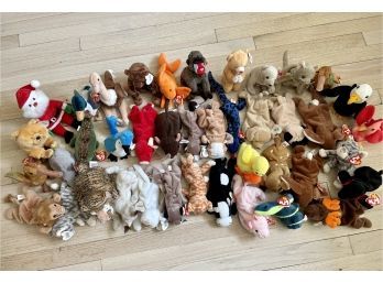 Large Group Of Beanie Babies Including Tank (1995) & Goldie (1994)