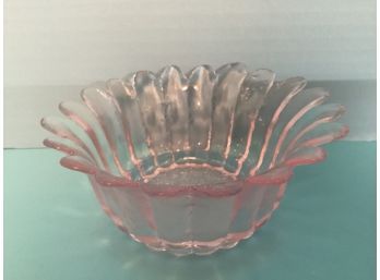 Vintage Pink Scalloped Rim Glass Bowl (5  Inches In Diameter)