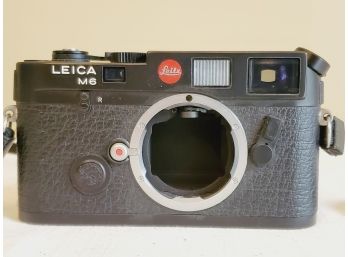 Ernst Leitz Wetzler Leica M6 35mm Rangefinder Film Camera Body Only