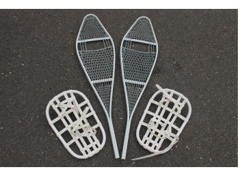 Two Pairs Of White Snowshoes Including 1986 Pair Of Magline Cable Snowshoes Of Canada