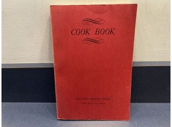 Saint John's Episcopal Church Cook Book. North Haven, CT. SC Book. Local Business Advertisements. 1965.
