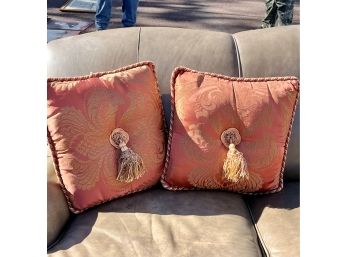 A Pair Of Gorgeous House Of Scalamandre Silk Pillows - Luxurious - 18'
